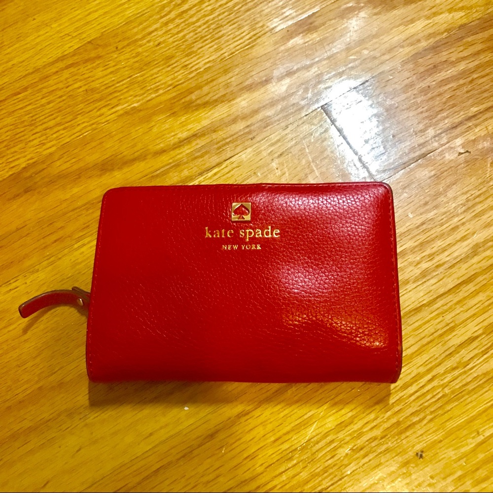 Red Kate spade wallet
